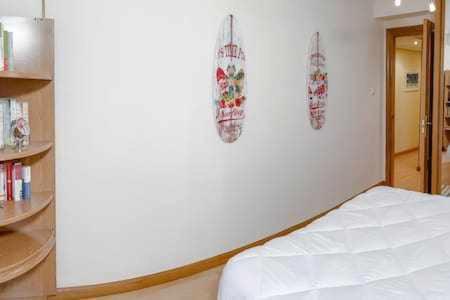 Apartamento Familiar Vut3099As Gijon Bagian luar foto